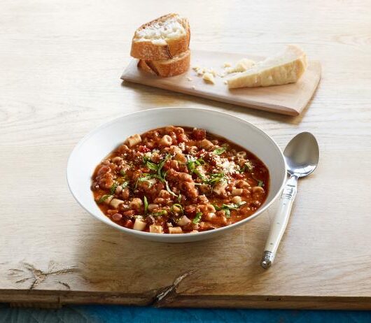«Паста э фаджоли» - суп с макаронами и фасолью