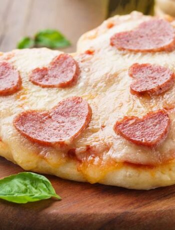 Мини-пиццы в форме сердечка