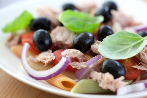 Салат из тунца с мятой по-сицилийски