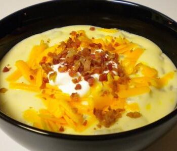 Картофельный суп с сыром Чеддер